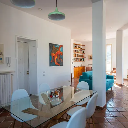 Toledo Sky Apartment Neapel
